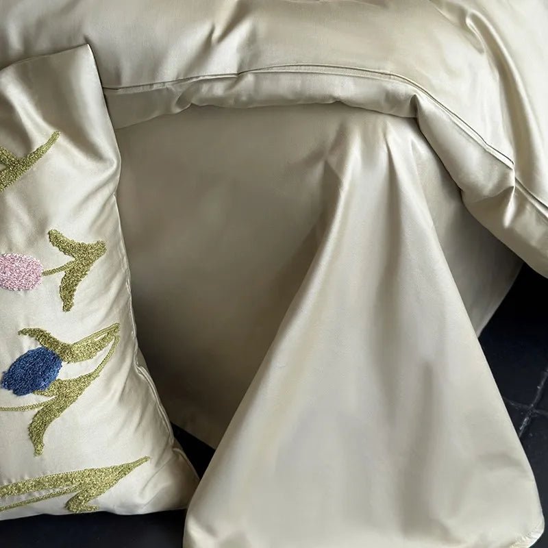 Luxury 100% Long-Staple Cotton Embroidered Queen Bedding Set - Julia M LifeStyles