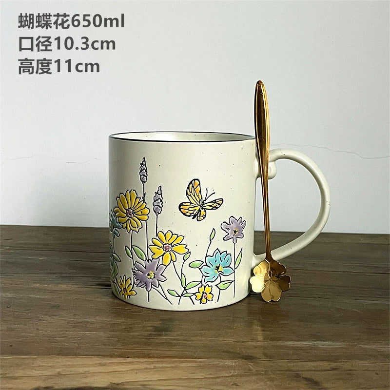 Vintage Floral Hand-Painted Ceramic Cup with Spoon - 401-500mL Capacity