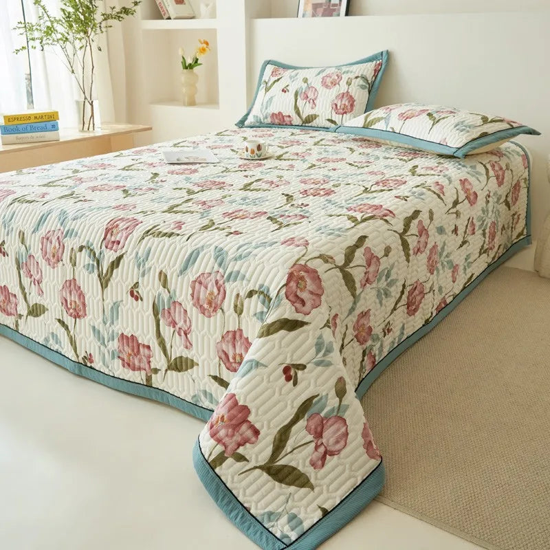 Beige Floral Reversible Quilt Set - 3 Pieces, Twin/Queen Size