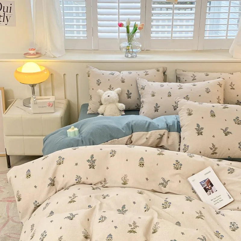 Aesthetic Floral Bedding Set - Twin to Queen Duvet Cover with Pillowcases - Julia M LifeStyles