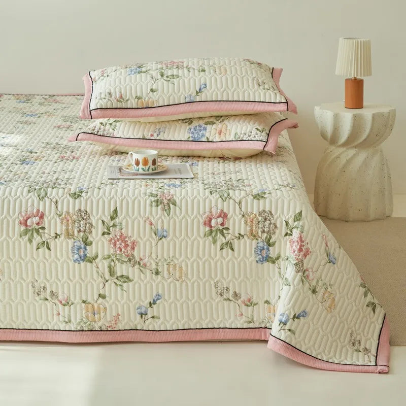 Beige Floral Reversible Quilt Set - 3 Pieces, Twin/Queen Size