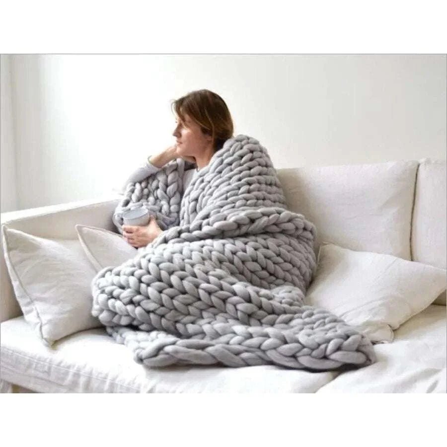 Chunky Merino Wool Blanket - Julia M LifeStyles