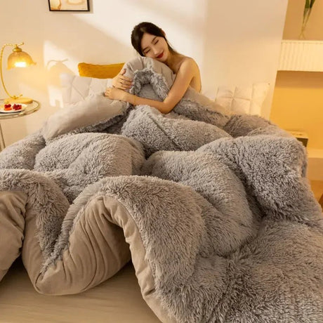 Double Thick Soft Blankets - Made of Luxurious Sheep Wool - Julia M LifeStyles