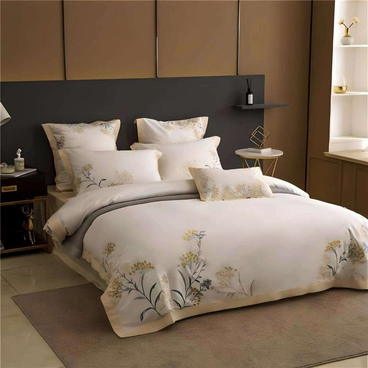 Elegance Collection: Luxurious Egyptian Cotton Embroidered Bedding Set - Julia M LifeStyles