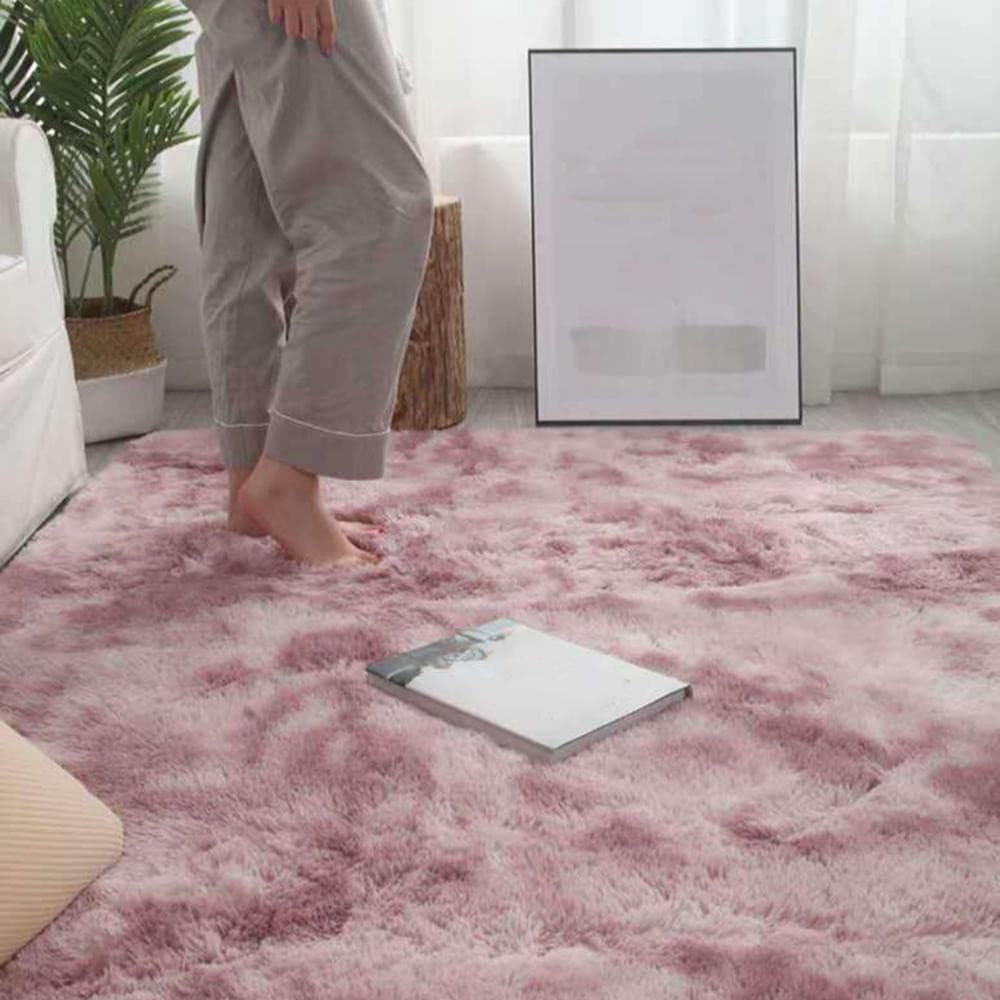 Fluffy Bedroom Carpet - Julia M LifeStyles