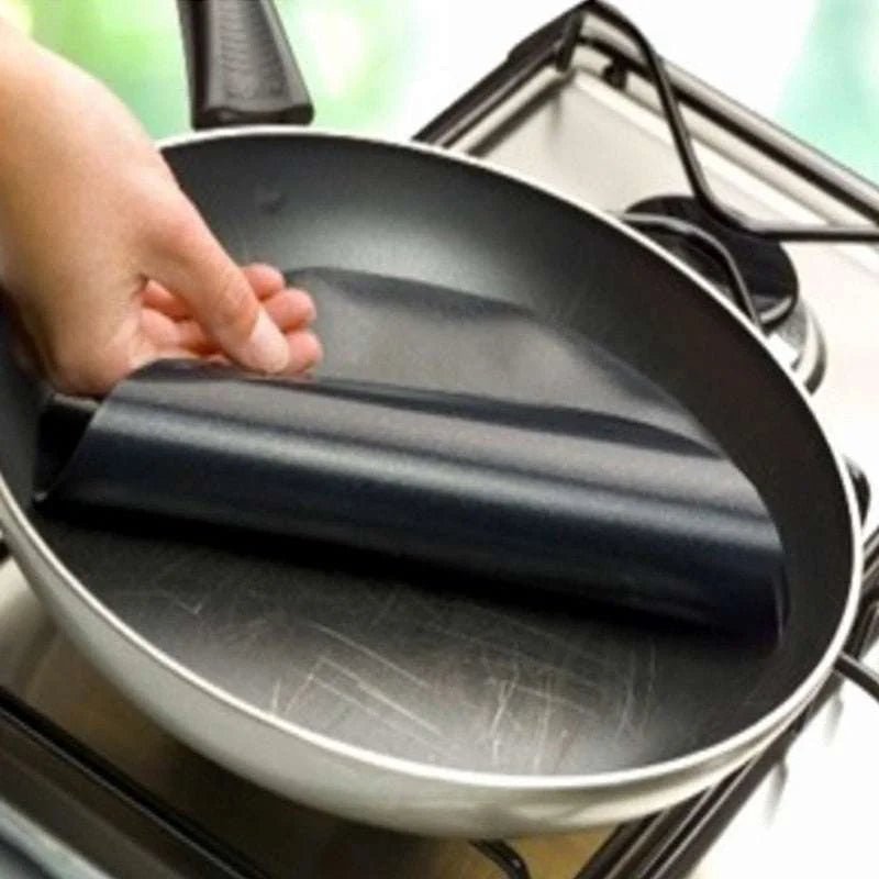 Grill-A-Mitt - The Heatproof, Non-Stick Accessory - Cook & BBQ Without Fear of Burns - Julia M LifeStyles