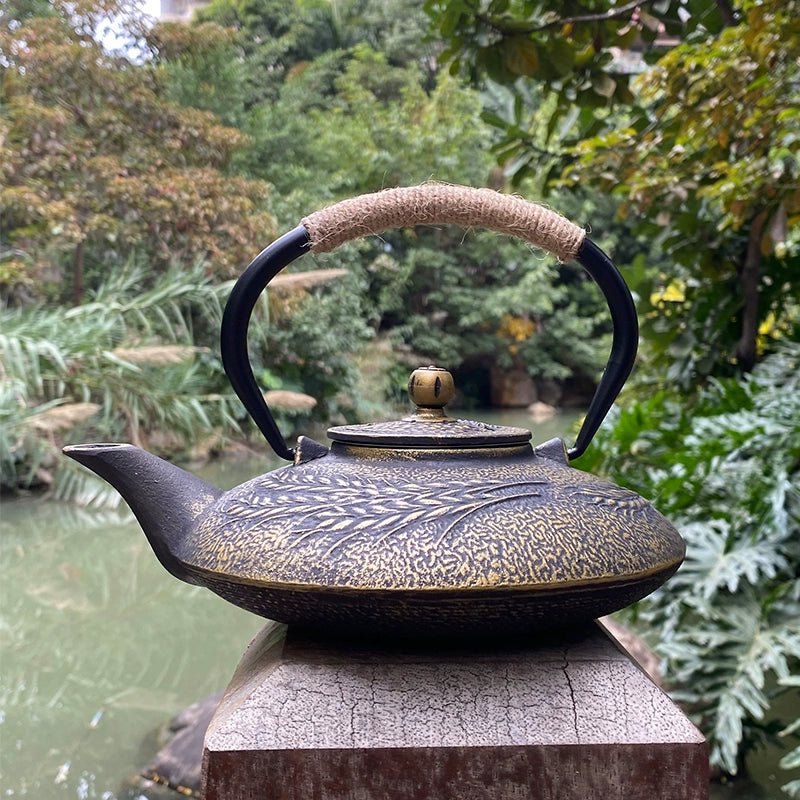 Handmade Japanese Style Cast Iron Kettle - Retro Umbrella Design - Julia M LifeStyles