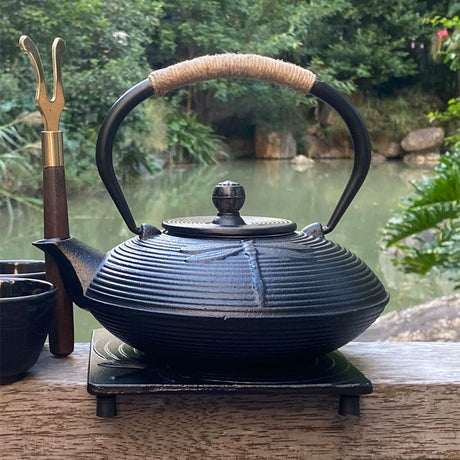 Handmade Japanese Style Cast Iron Kettle - Retro Umbrella Design - Julia M LifeStyles