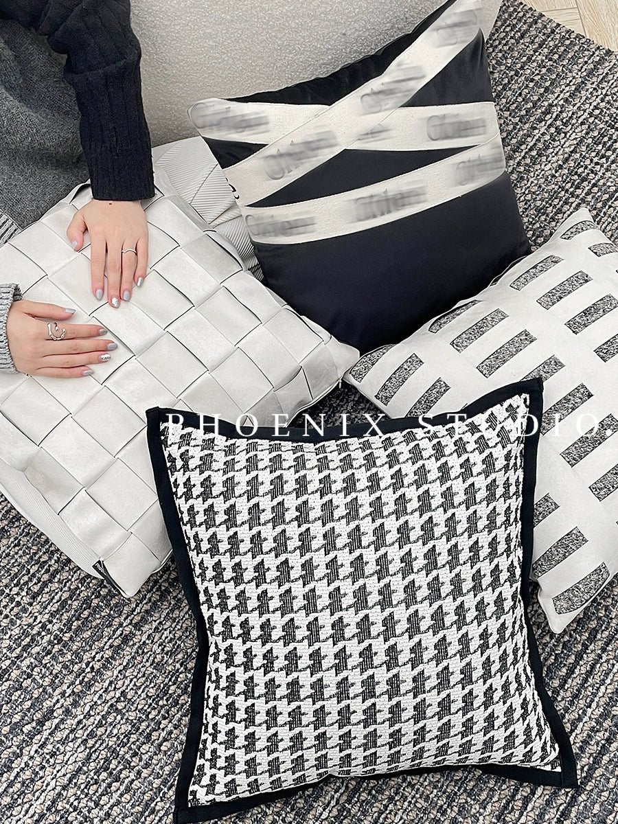 Houndstooth Hand-Woven Cotton & Linen Throw Pillow Cover - Julia M LifeStyles