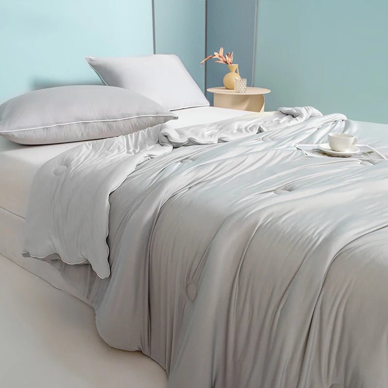 Julia M Lifestyles Luxury Ice Silk Quilt - Breathable Bedspread for Queen & King Size Beds - Julia M LifeStyles