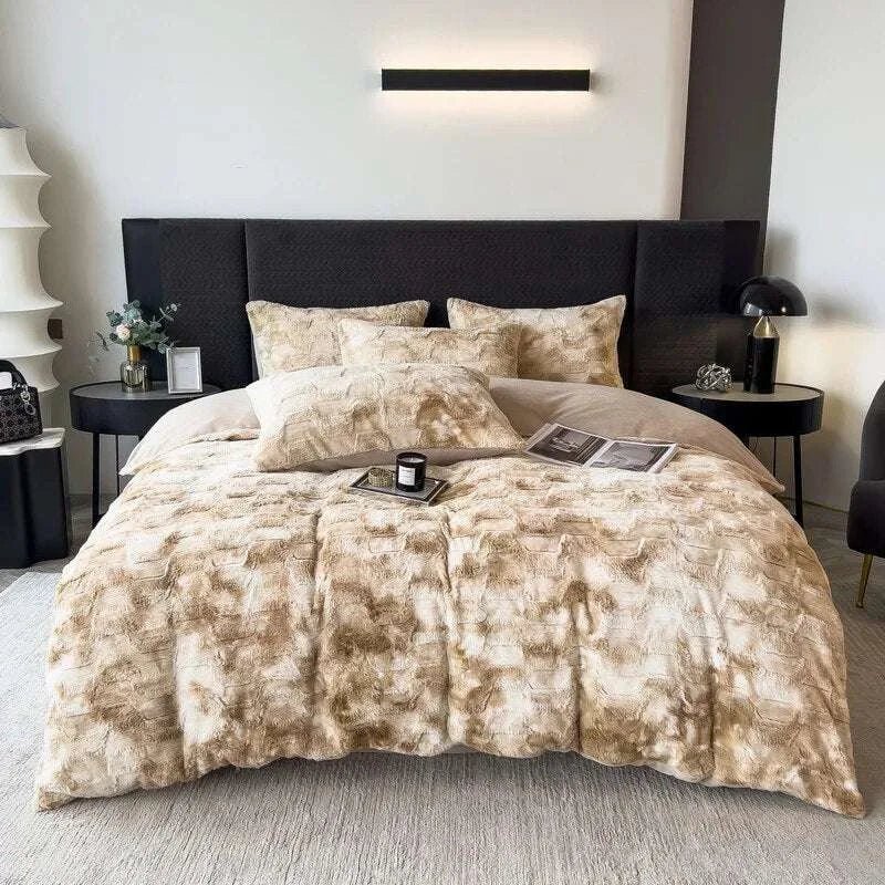 Luxurious Gradient Faux Rabbit Fur Velvet Bedding Set - Julia M LifeStyles