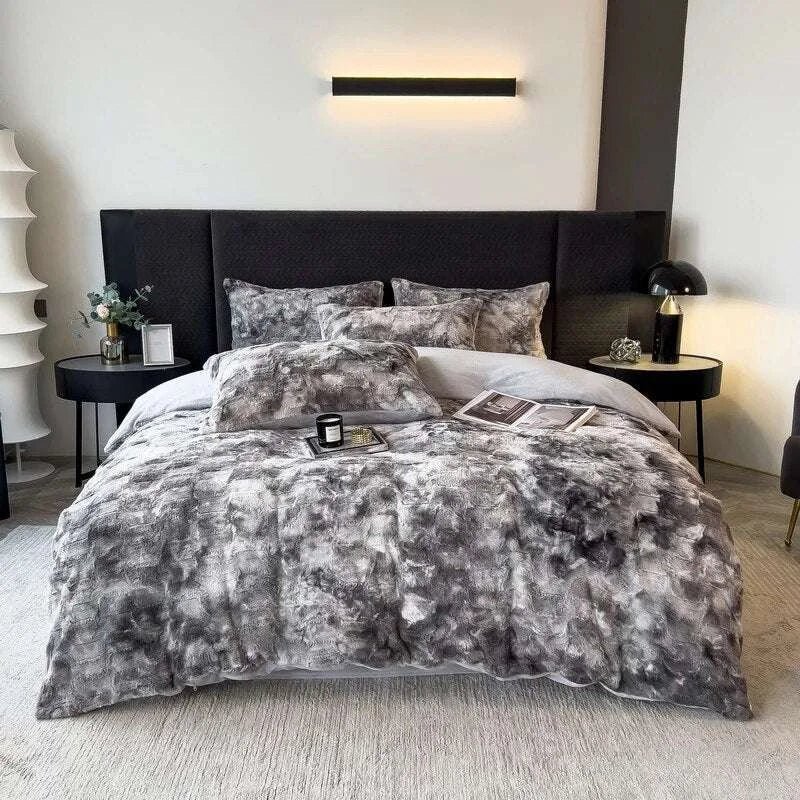 Luxurious Gradient Faux Rabbit Fur Velvet Bedding Set - Julia M LifeStyles