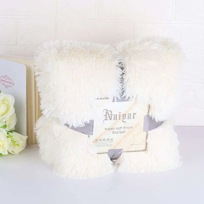 Luxurious Shaggy Fur Blanket - Julia M LifeStyles