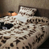 Luxury Nordic Faux Fur Blanket - Julia M LifeStyles