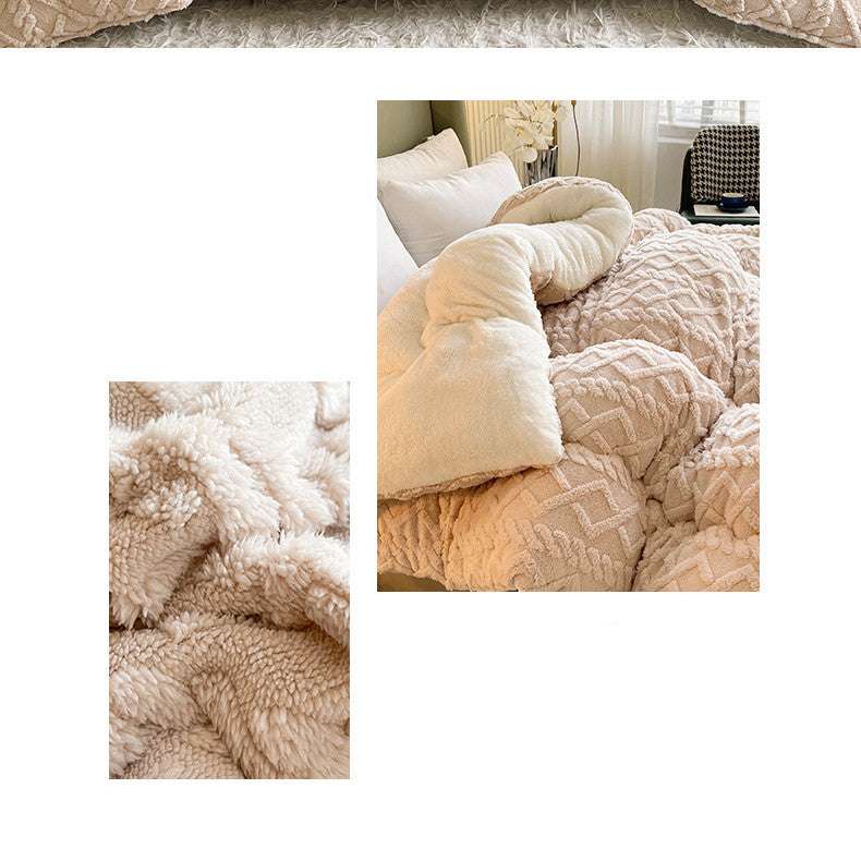 Luxury Plush Quilt - Ultimate Warmth - Julia M LifeStyles