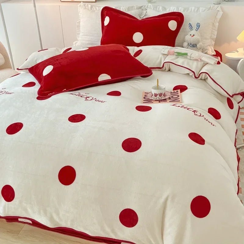 Polka Dot and Heart Winter Bedding Set - Julia M LifeStyles