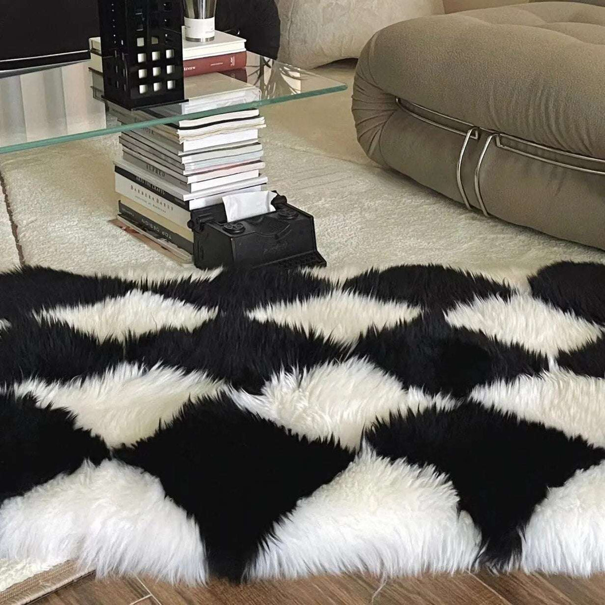 Retro Checkerboard Fluffy Fur Rug - Julia M LifeStyles